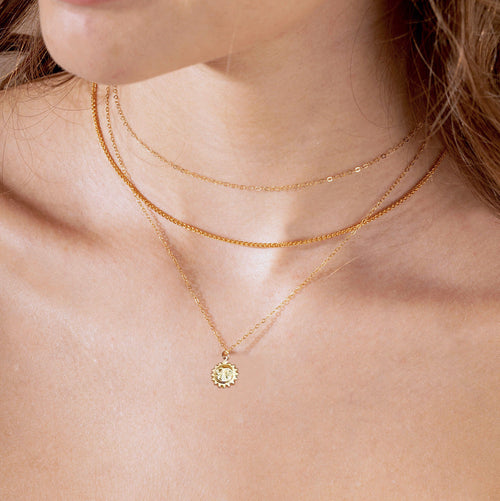 Sun and moon gold pendant necklace | VIE EN BLEU