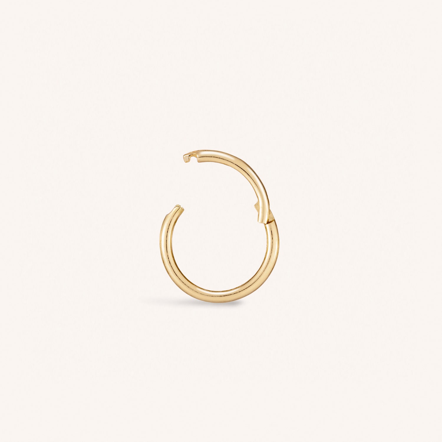 Color:Yellow Gold