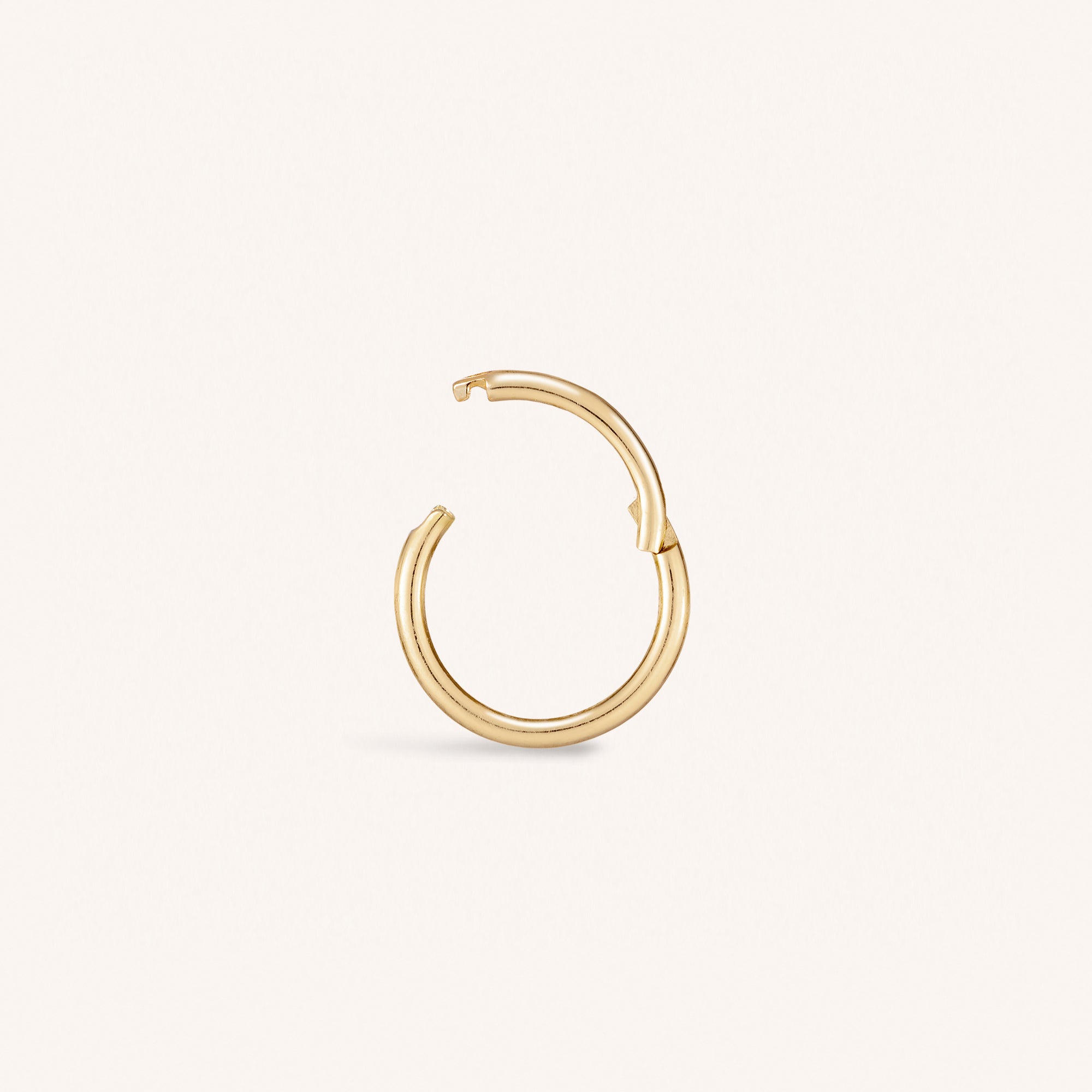 Color:Yellow Gold