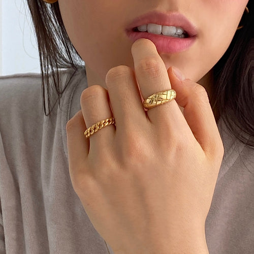 Delilah Chain Ring Gold