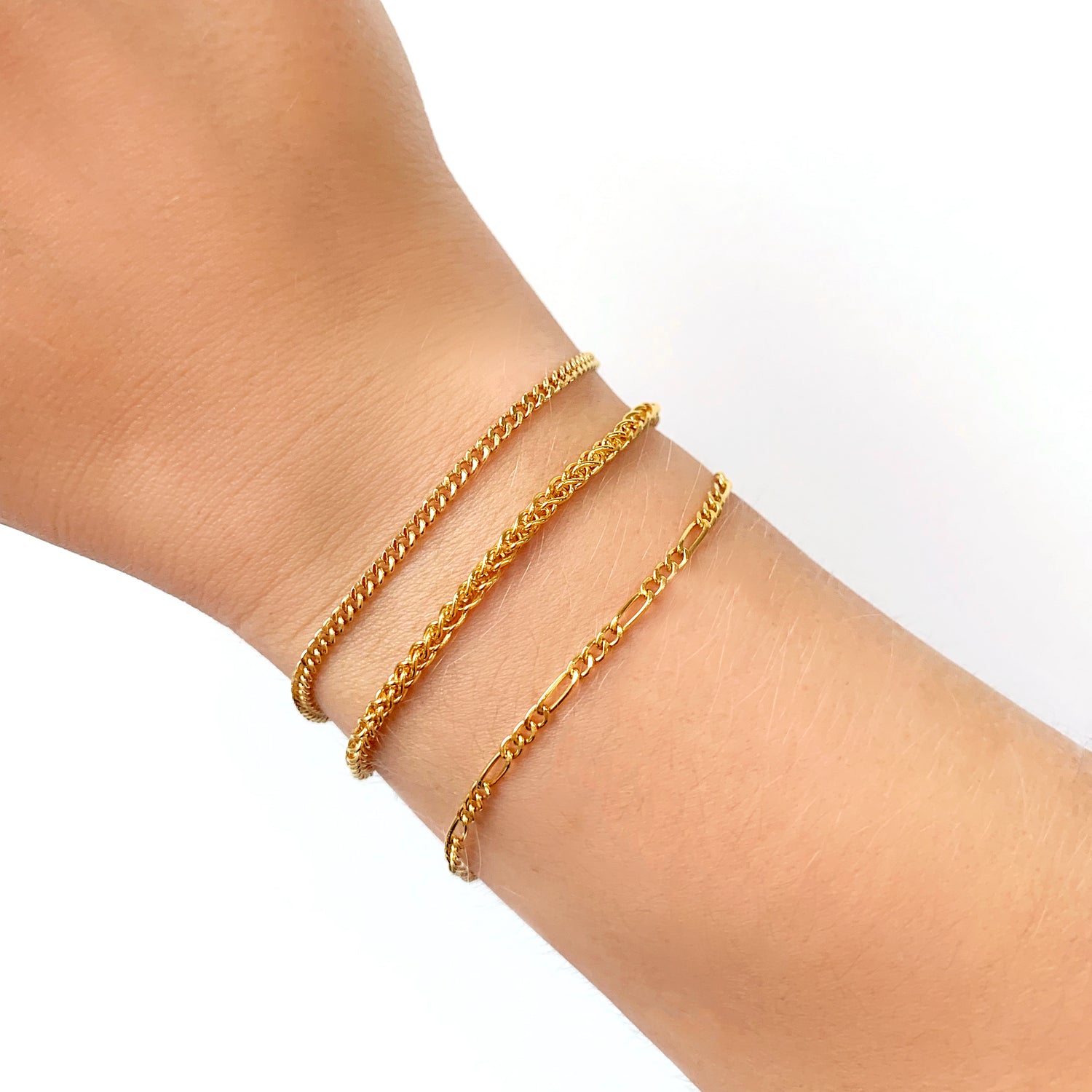 Figaro Chain Gold Bracelet, Stackable Dainty bracelets – AMYO Jewelry