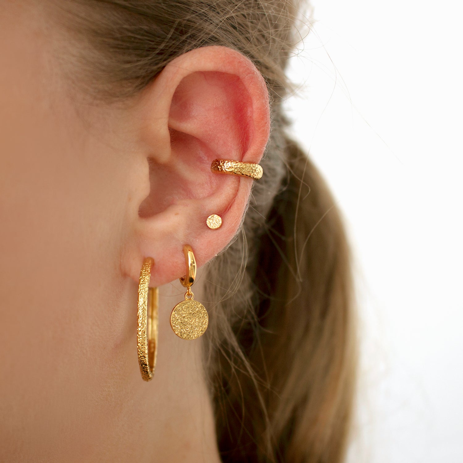 Mini Chevron Stud Earrings – J&CO Jewellery