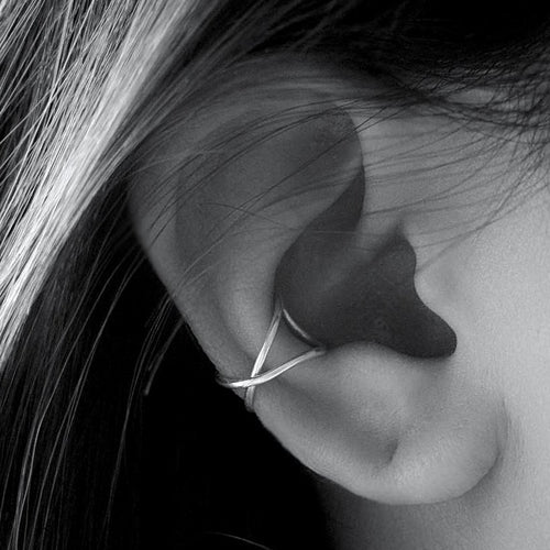 Criss Cross Ear Cuff